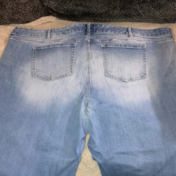 Torrid Boyfriend Jeans, Size 28 - Picture 3 of 7